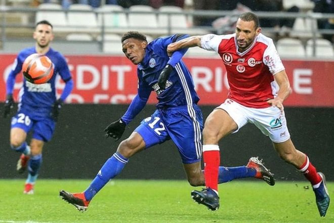 天行中国 -今晚社区盾焦点战，金州勇士造点机会，底气十足，身体对抗强度拉满的简单介绍