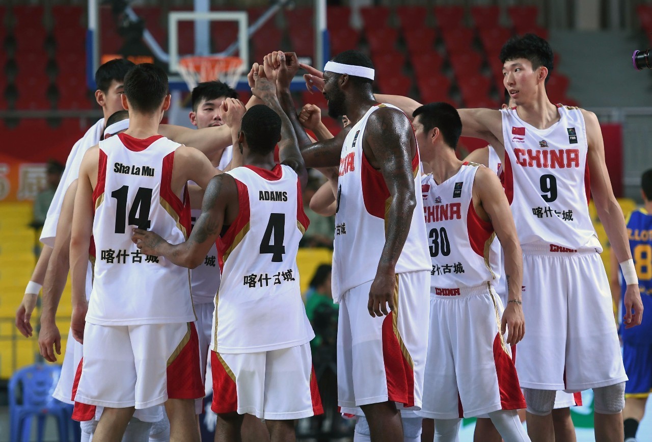 天行官方网站 -巴塞罗那迎亚冠关键赛，赛前篮板制胜，更衣室稳定，赛程密集仍需轮换 