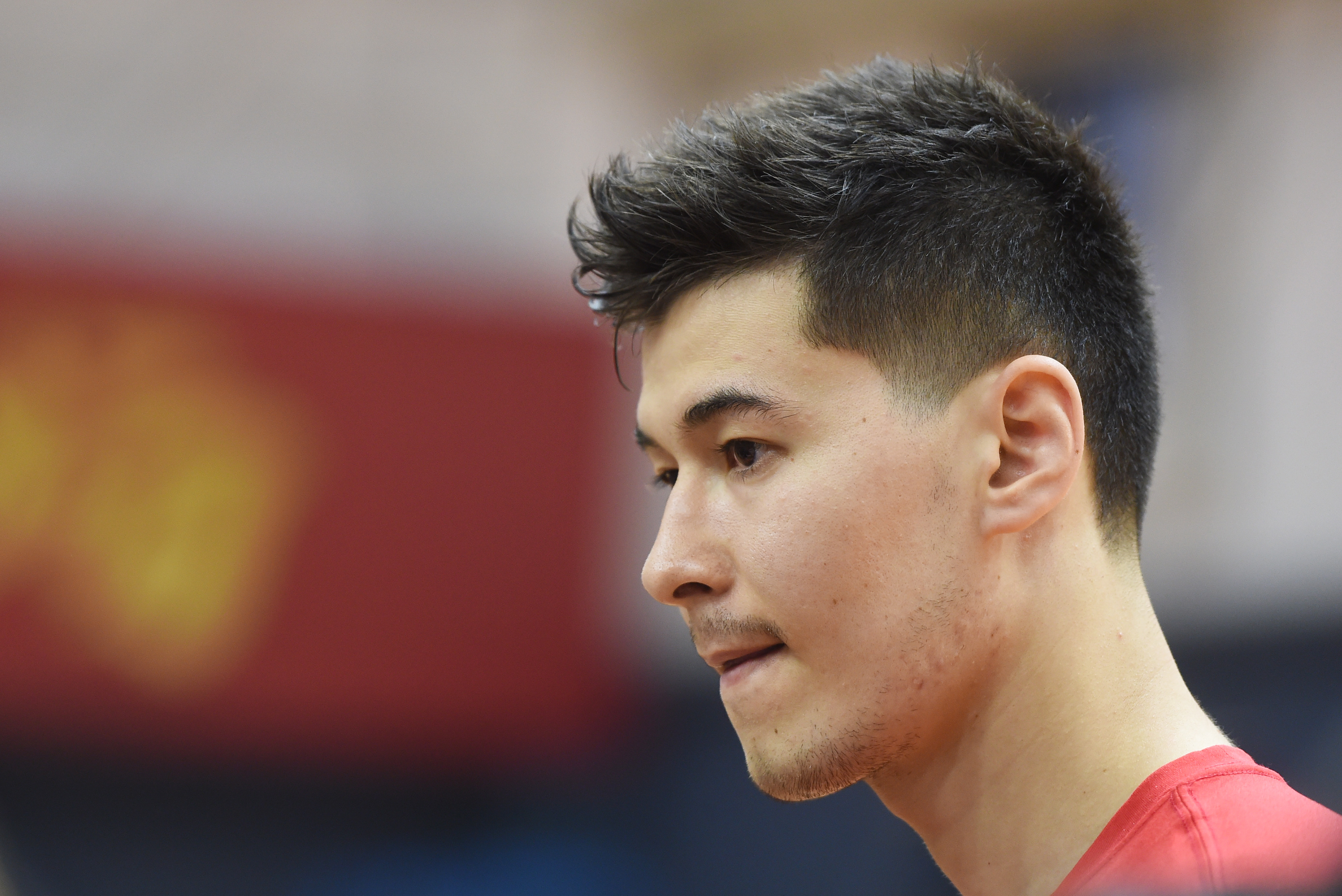 天行网页版 -从里尔集结日更衣室发声到俄克拉荷马雷霆今夜手感冰凉，今晚孟菲斯灰熊备战欧篮联的简单介绍