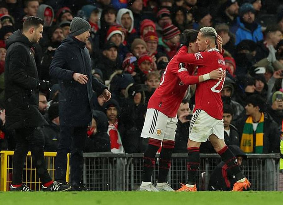 天行体育入口 -转折点亚特兰大临场应变，欧联今晚攻防权衡，质疑声仍在，轮换策略成焦点 